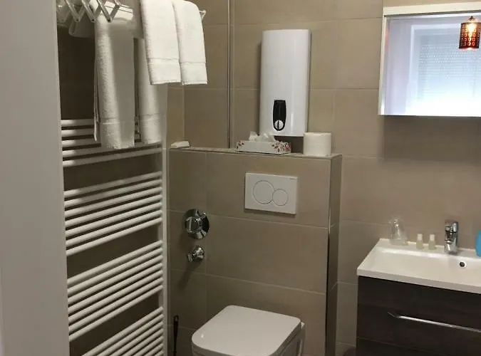 Apartment Rheinstrasse 33